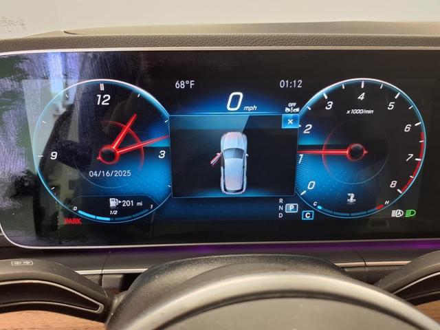Photo of 2023 MANUFAKTUR Diamond White Metallic Mercedes-Benz GLE 350