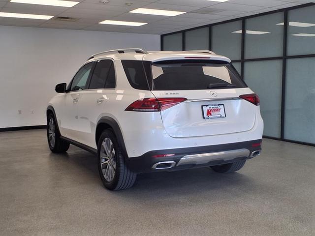 Photo of 2023 MANUFAKTUR Diamond White Metallic Mercedes-Benz GLE 350