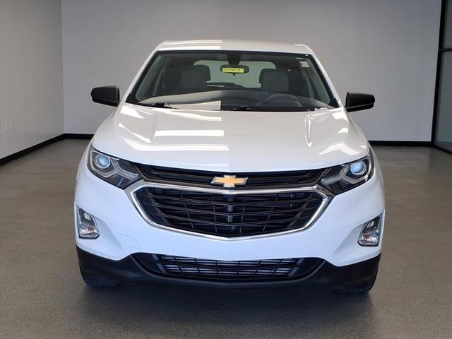 Photo of 2019 Summit White Chevrolet Equinox