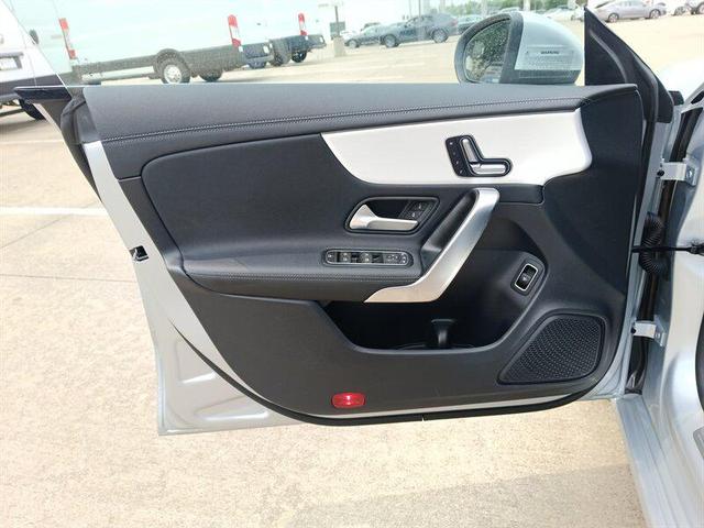 Photo of 2025 Cirrus Silver Metallic Mercedes-Benz CLA 250