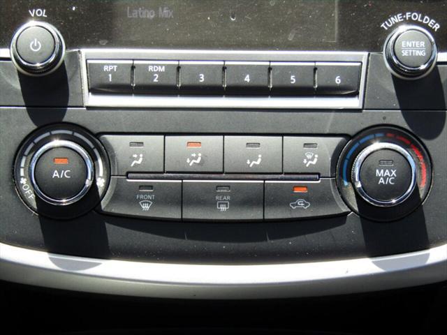 Photo of 2016 Storm Blue Nissan Altima
