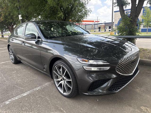 Photo of 2025 Makalu Gray Mica Genesis G70