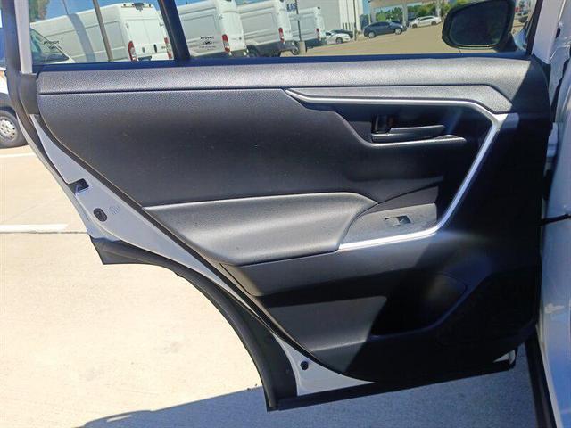 Photo of 2024 Ice Cap Toyota RAV4