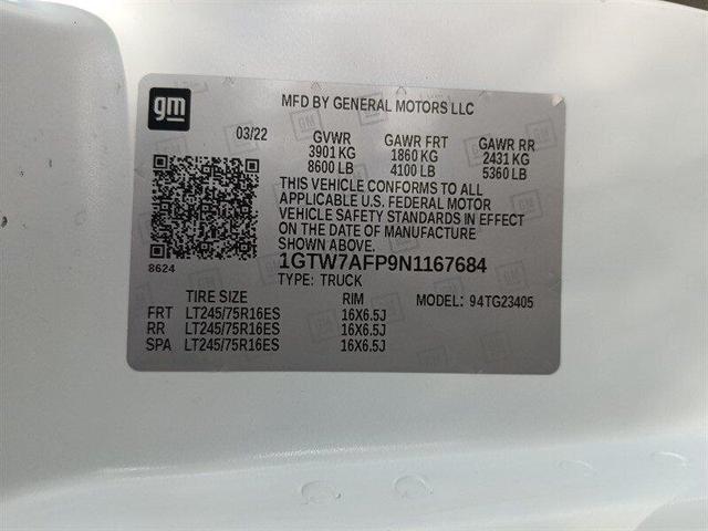 Photo of 2022 Summit White GMC Savana 2500