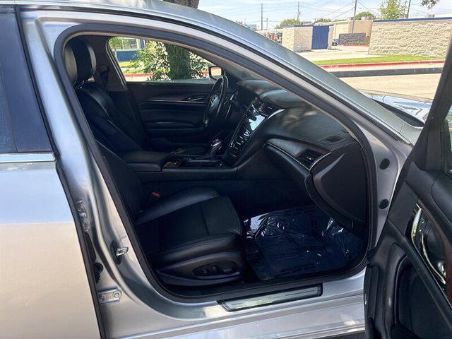 Photo of 2017 Radiant Silver Metallic Cadillac CTS