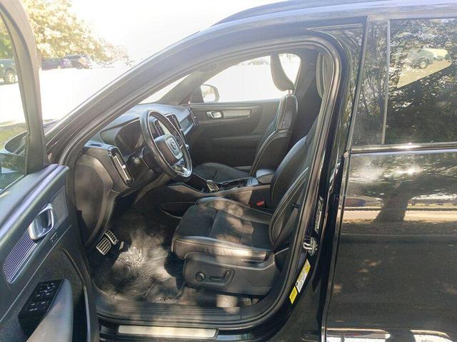 Photo of 2021 Black Stone Volvo XC40 Recharge Pure Electric