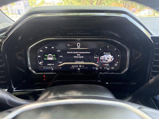 Photo of 2024 Summit White GMC Sierra 1500