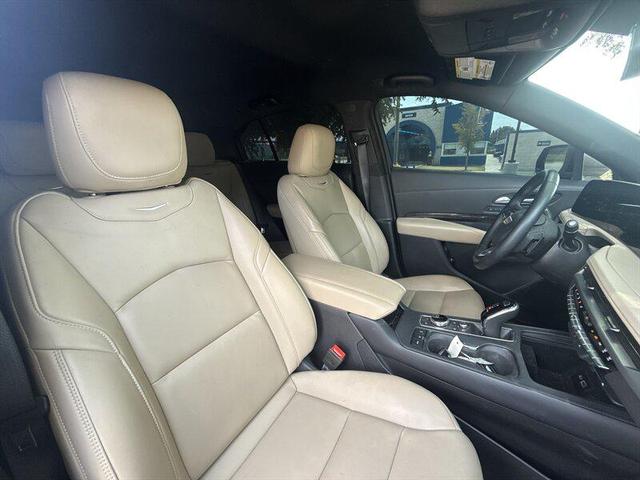 Photo of 2025 Latte Metallic Cadillac XT4