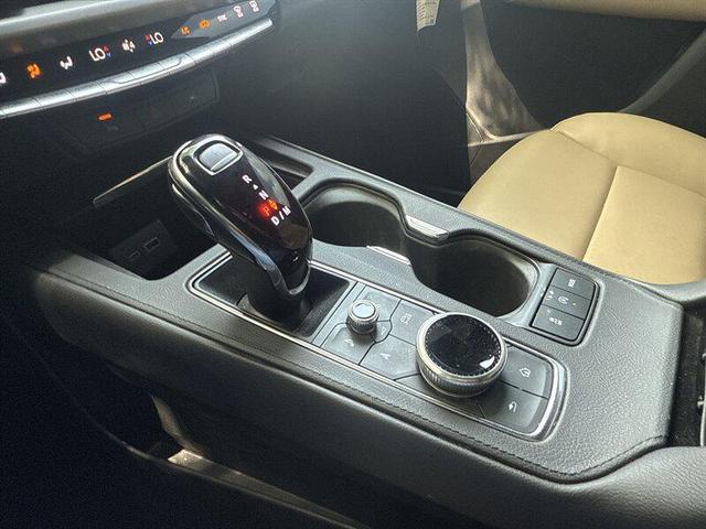 Photo of 2025 Latte Metallic Cadillac XT4
