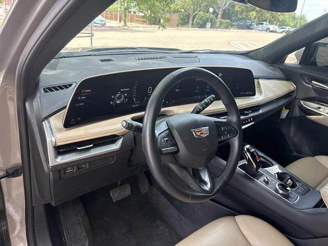 Photo of 2025 Latte Metallic Cadillac XT4
