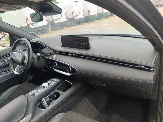 Photo of 2023 Cardiff Green Pearl Genesis GV70