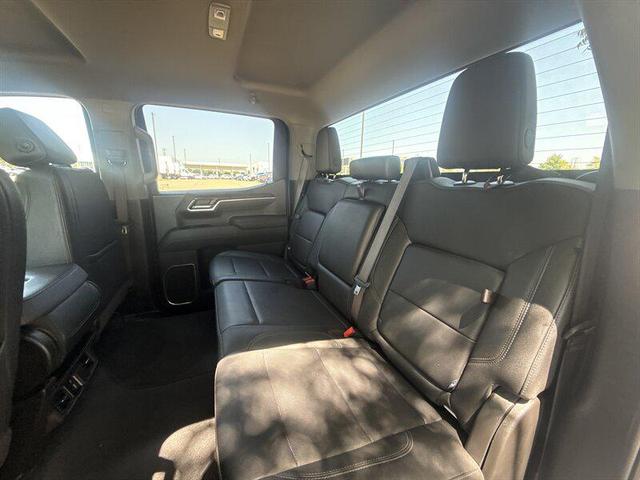 Photo of 2025 Summit White GMC Sierra 1500