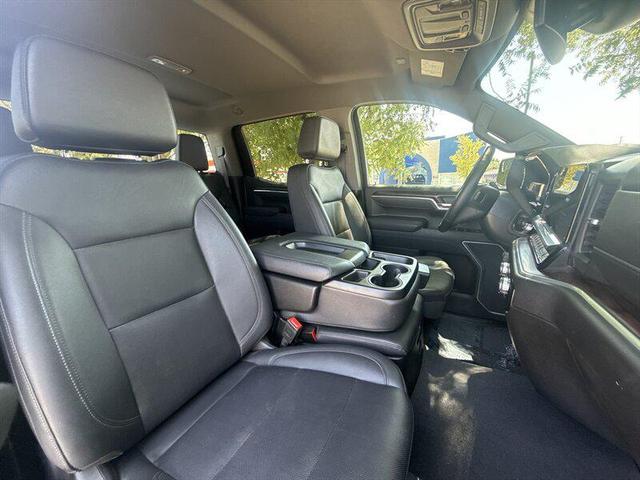 Photo of 2025 Summit White GMC Sierra 1500