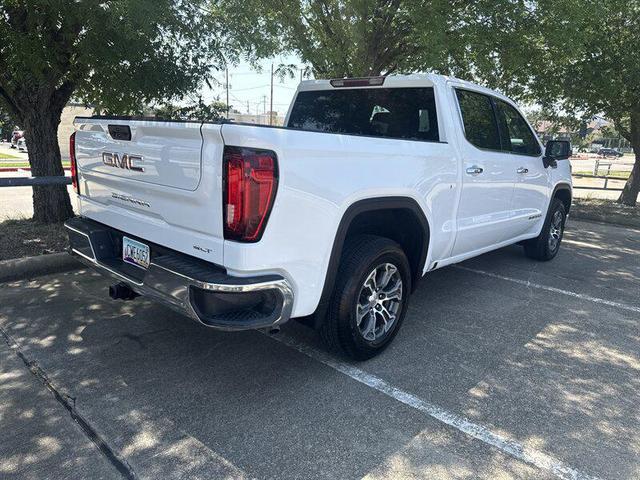 Photo of 2025 Summit White GMC Sierra 1500