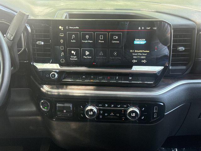 Photo of 2025 Summit White GMC Sierra 1500