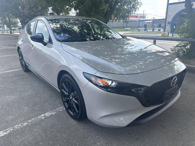 Photo of 2025 Platinum Quartz Metallic Mazda Mazda3
