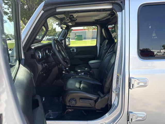 Photo of 2023 Silver Zynith Clearcoat Jeep Wrangler 4xe
