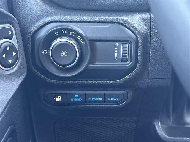 Photo of 2023 Silver Zynith Clearcoat Jeep Wrangler 4xe