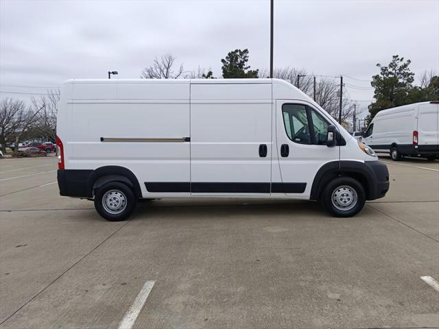Photo of 2021 Bright White Clearcoat RAM ProMaster 2500
