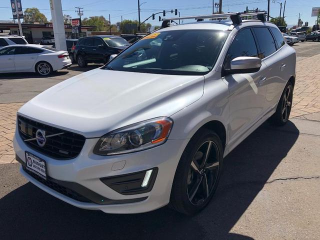 Photo of 2015 Crystal White Pearl Volvo XC60