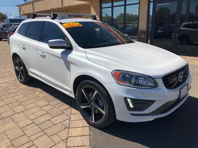Photo of 2015 Crystal White Pearl Volvo XC60