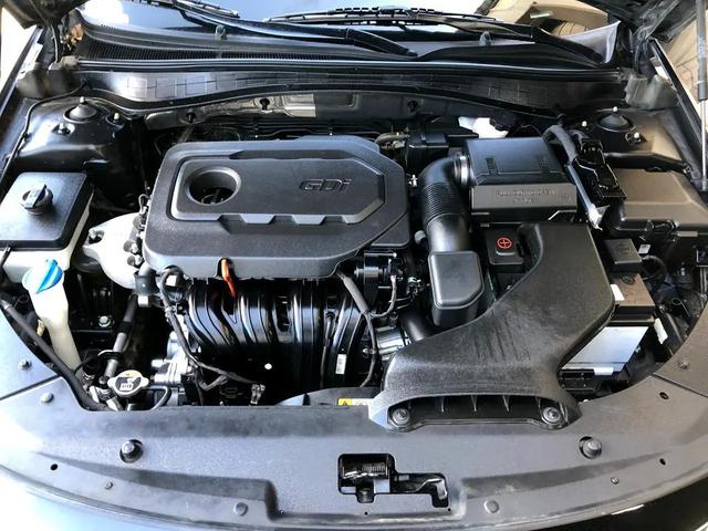 Photo of 2020 Ebony Black Kia Optima