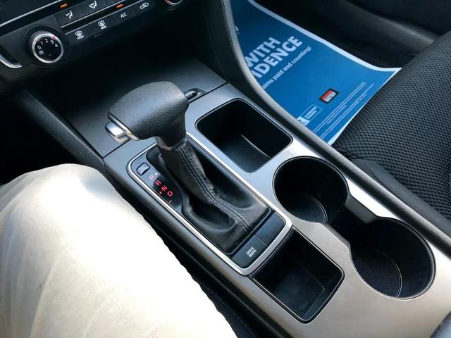 Photo of 2020 Ebony Black Kia Optima