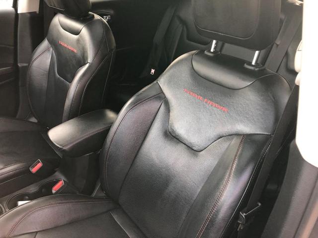 Photo of 2018 Gray Jeep Compass