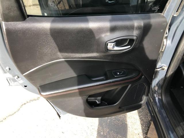 Photo of 2018 Gray Jeep Compass