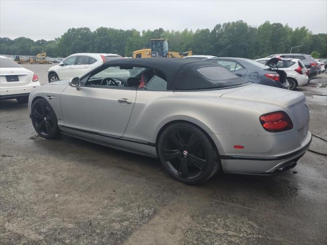 Photo of 2017 Titanium Silver Metallic Bentley Continental GT
