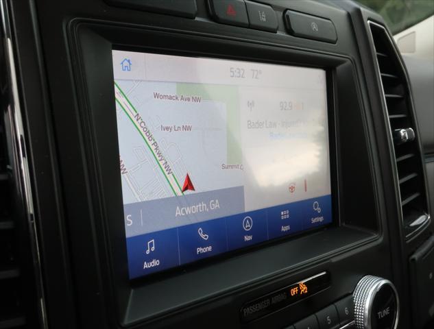 Photo of 2021 Oxford White Ford Expedition