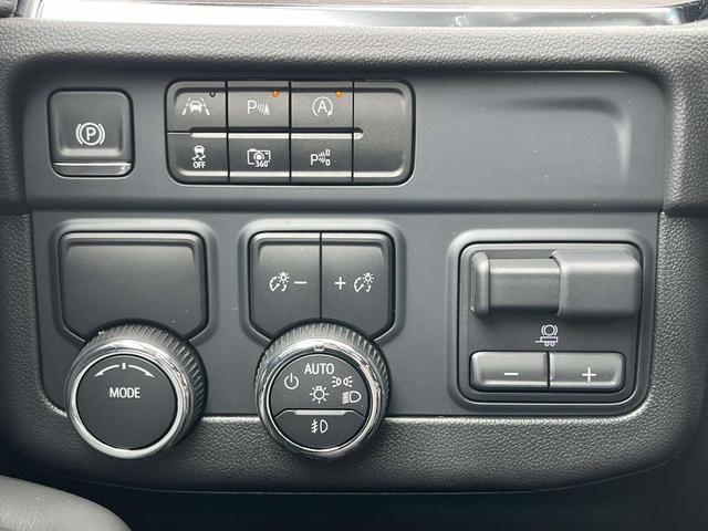 Photo of 2025 Sterling Gray Metallic Chevrolet Tahoe