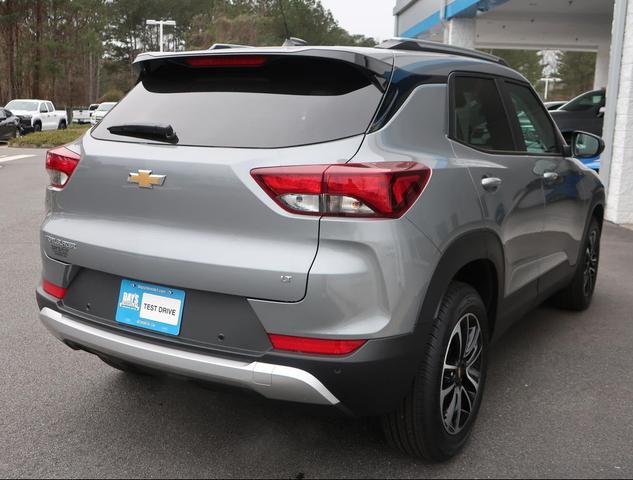 Photo of 2025 Sterling Gray Metallic Chevrolet Trailblazer