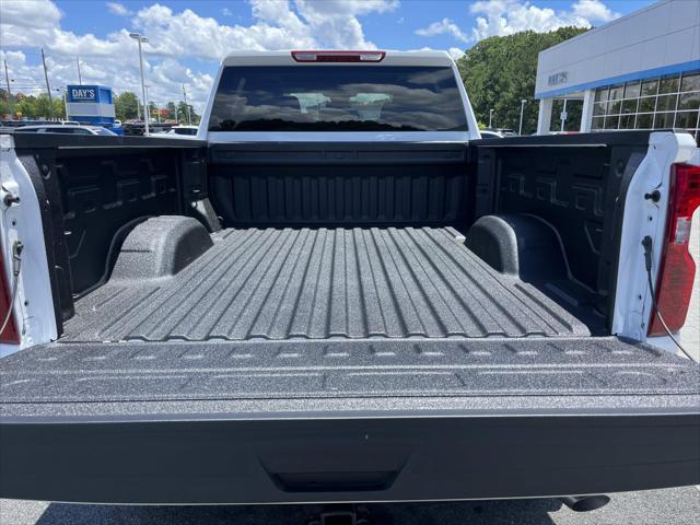 Photo of 2025 Summit White Chevrolet Silverado 2500