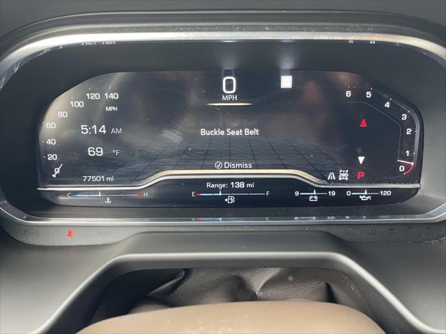 Photo of 2023 Summit White GMC Yukon