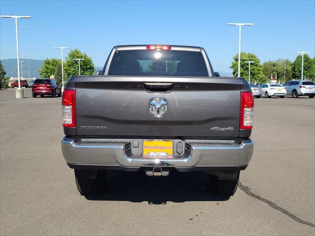 Photo of 2022 Granite Crystal Metallic Clearcoat RAM 2500