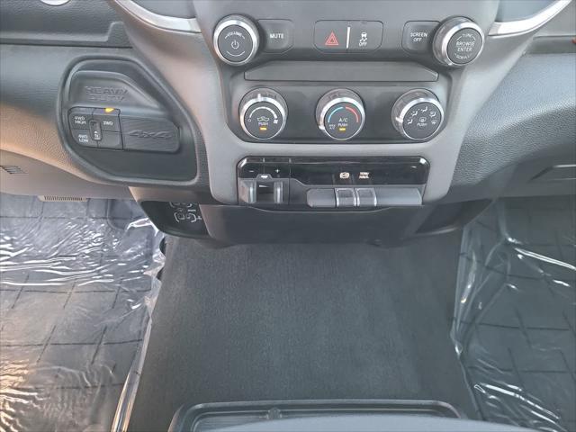 Photo of 2022 Granite Crystal Metallic Clearcoat RAM 2500