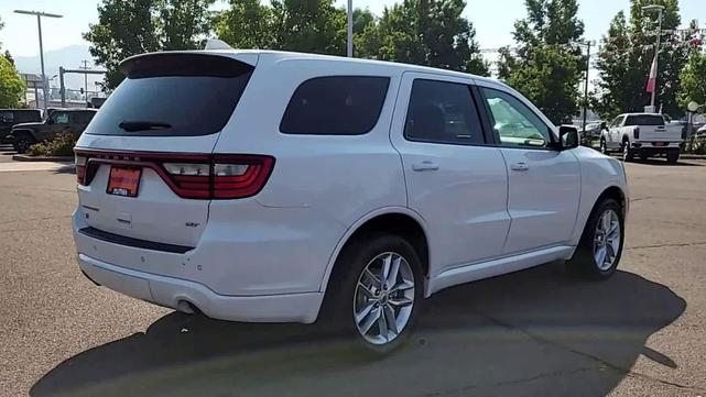 Photo of 2022 White Knuckle Clearcoat Dodge Durango