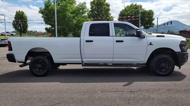 Photo of 2025 Bright White Clearcoat RAM 2500