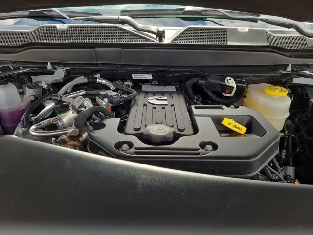 Photo of 2025 Bright White Clearcoat RAM 2500