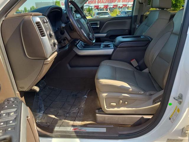 Photo of 2016 Summit White Chevrolet Silverado 1500