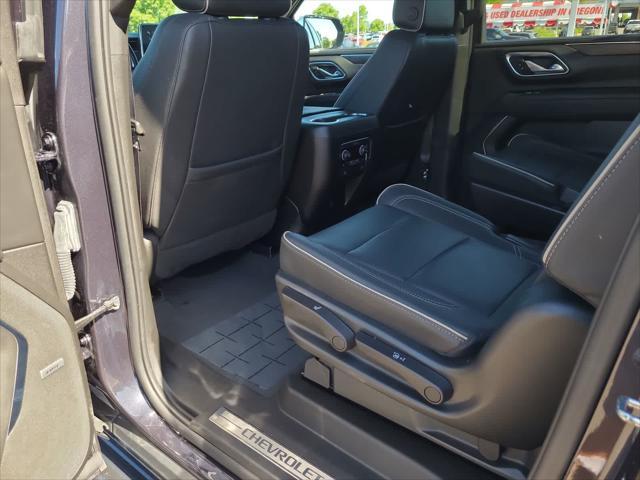 Photo of 2023 Dark Ash Metallic Chevrolet Suburban