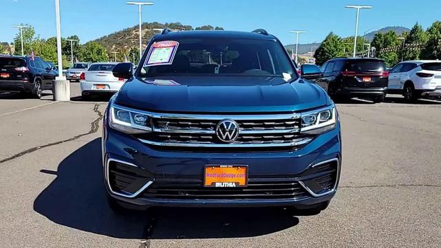 Photo of 2021 Tourmaline Blue Metallic Volkswagen Atlas