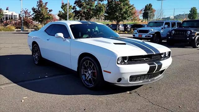 Photo of 2018 White Knuckle Clearcoat Dodge Challenger