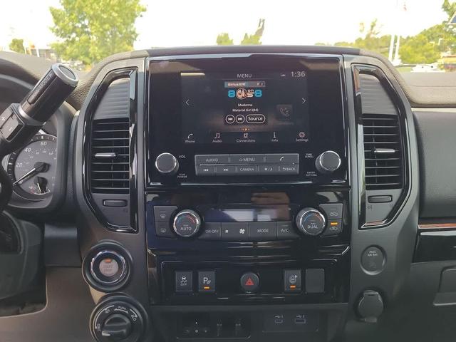 Photo of 2024 Glacier White Nissan Titan