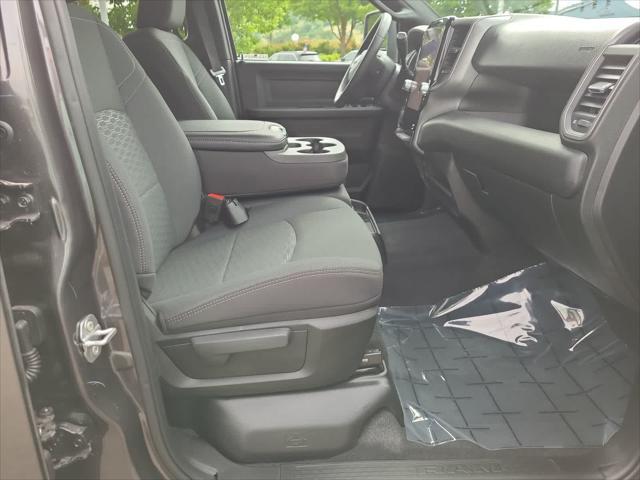 Photo of 2025 Granite Crystal Metallic Clearcoat RAM 2500
