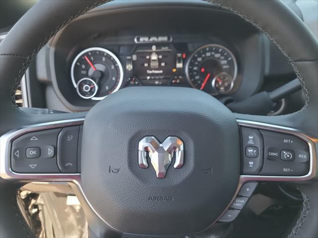 Photo of 2025 Diamond Black Crystal Pearlcoat RAM 2500