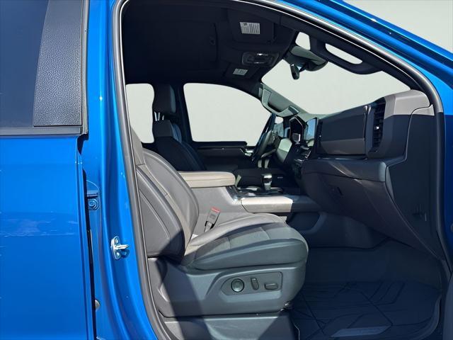 Photo of 2023 Glacier Blue Metallic Chevrolet Silverado 1500