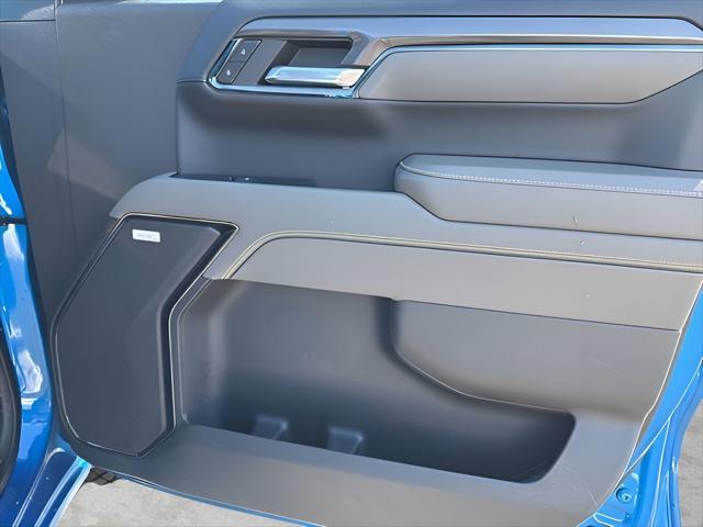 Photo of 2023 Glacier Blue Metallic Chevrolet Silverado 1500
