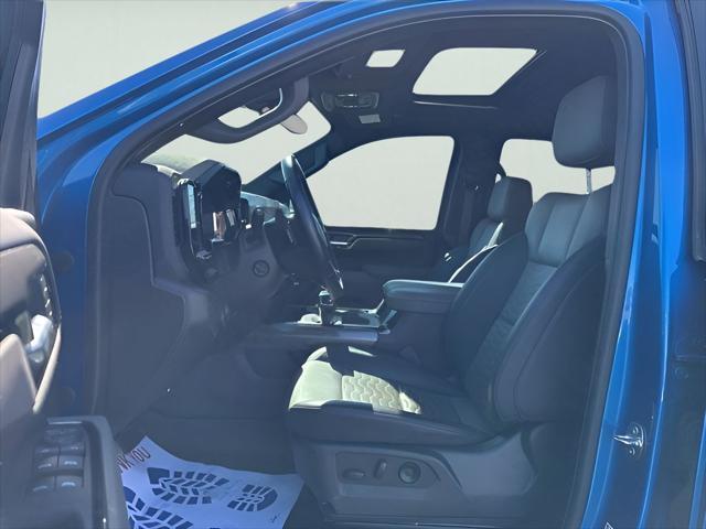 Photo of 2023 Glacier Blue Metallic Chevrolet Silverado 1500